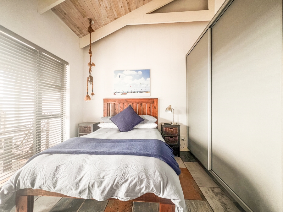 5 Bedroom Property for Sale in Myburgh Park Western Cape
